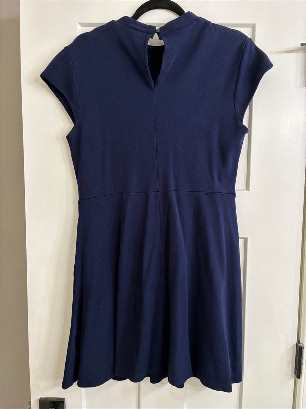 New York & Company Navy Tie-Back Top - Picture 3 of 8